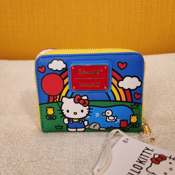 Loungefly Sanrio Hello Kitty 50th Anniversary Red Balloon Zip Around Wallet NEW - Picture 4 of 13